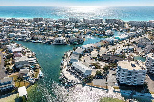 187 Durango Road, Destin, FL 32541