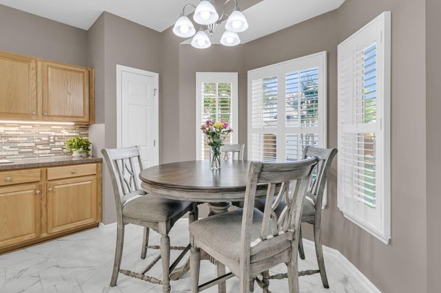 153 Oakbluff Road, Summerville, SC 29485