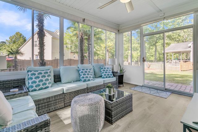 153 Oakbluff Road, Summerville, SC 29485