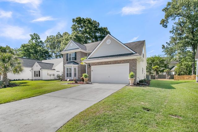 153 Oakbluff Road, Summerville, SC 29485