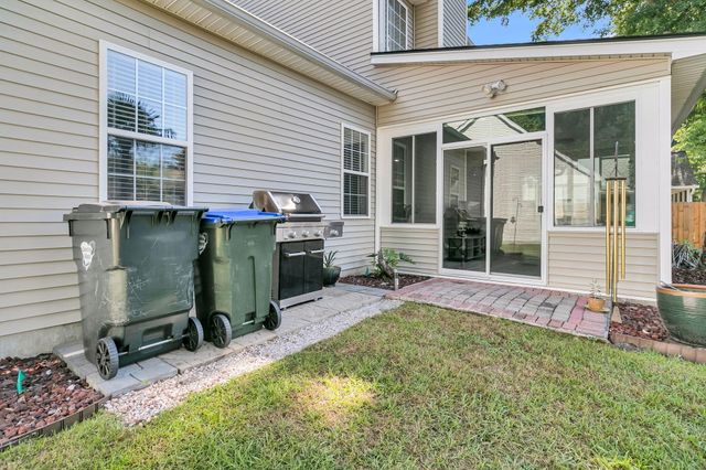 153 Oakbluff Road, Summerville, SC 29485