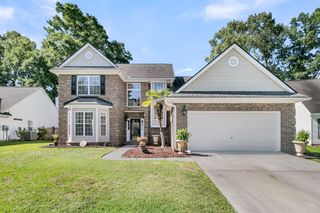 153 Oakbluff Road, Summerville, SC 29485