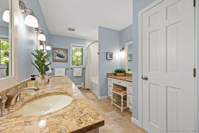 13 Woodland Drive, Canton, CT 06019