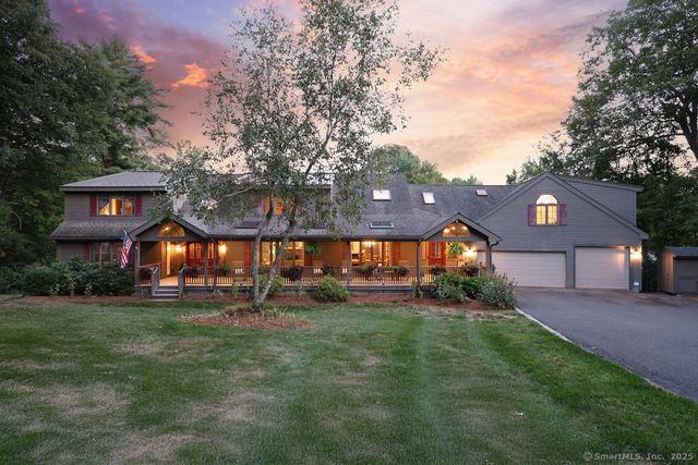 13 Woodland Drive, Canton, CT 06019