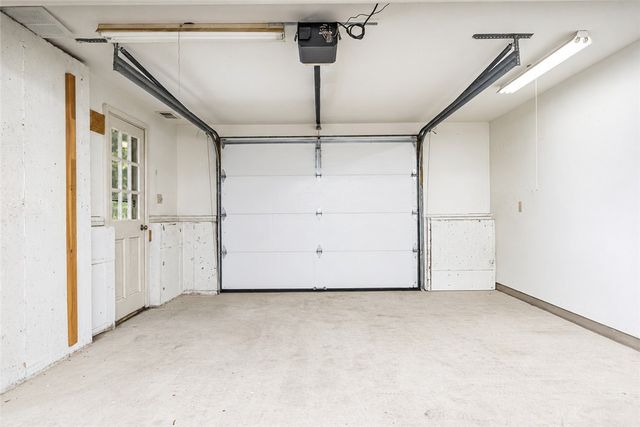 590 Shannock Road, South Kingstown, RI 02879
