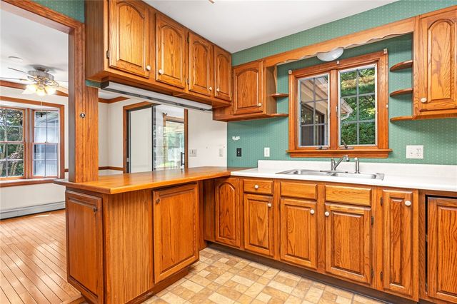 590 Shannock Road, South Kingstown, RI 02879
