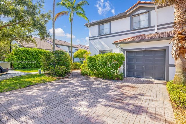 9820 NW 24th Ct, Sunrise, FL 33322