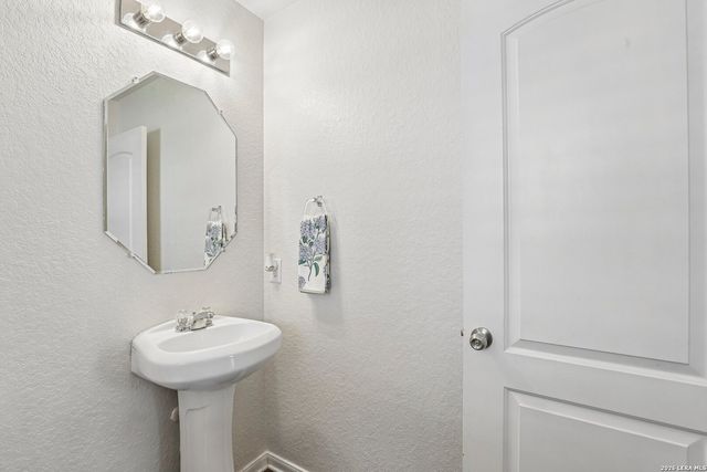 1017 Mellow Breeze, New Braunfels, TX 78130