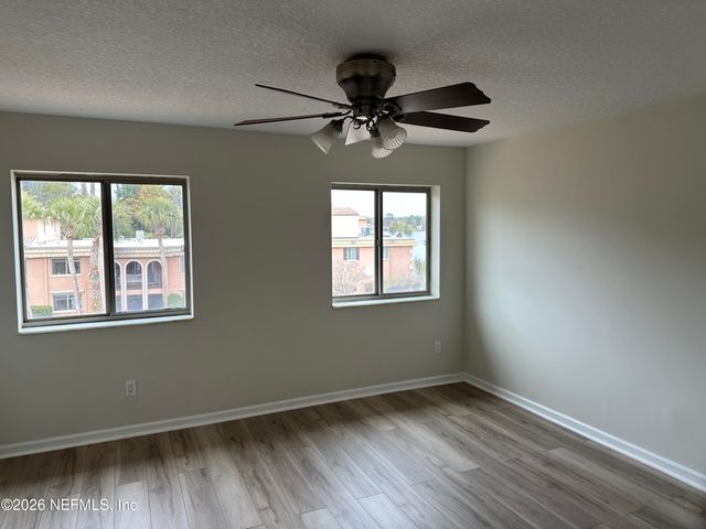 5375 ORTEGA FARMS Boulevard 1105, Jacksonville, FL 32210