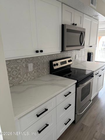 5375 ORTEGA FARMS Boulevard 1105, Jacksonville, FL 32210