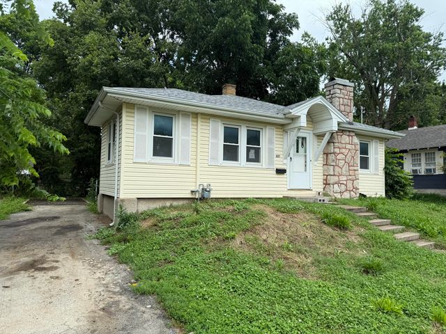 521 W Locust Street, Springfield, MO 65803