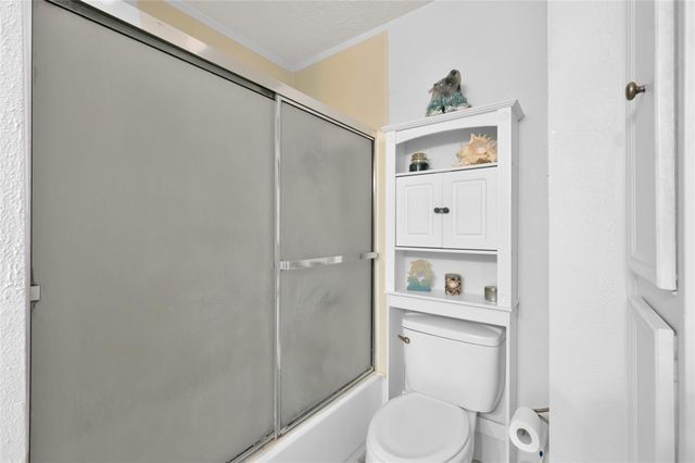 423 Paradise Lane, Montgomery, TX 77356