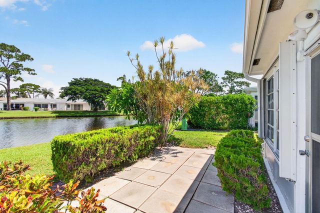 5241 Privet Place B, Delray Beach, FL 33484