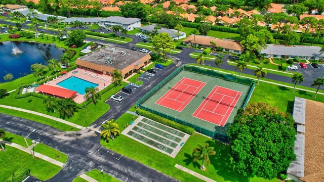 5241 Privet Place B, Delray Beach, FL 33484