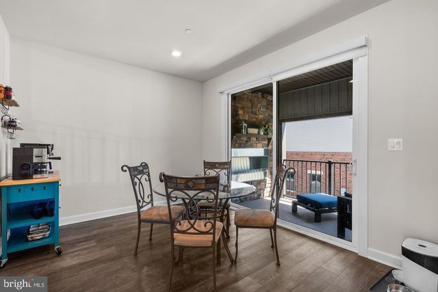 12998 HATTONTOWN SQ, Herndon, VA 20171