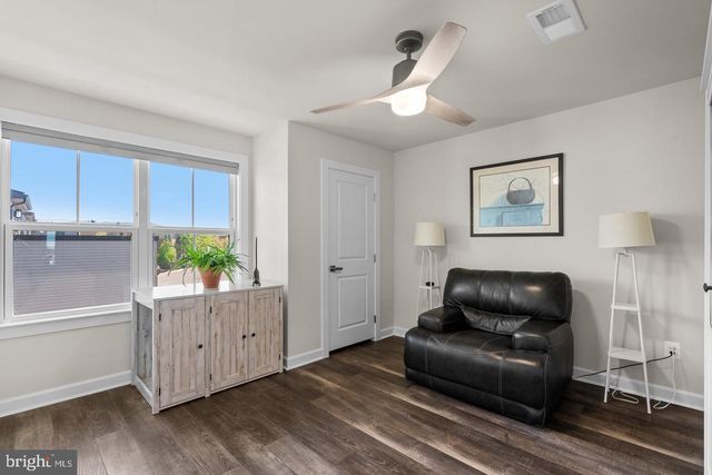 12998 HATTONTOWN SQ, Herndon, VA 20171