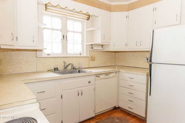 1178 Waverly Place, Schenectady, NY 12308