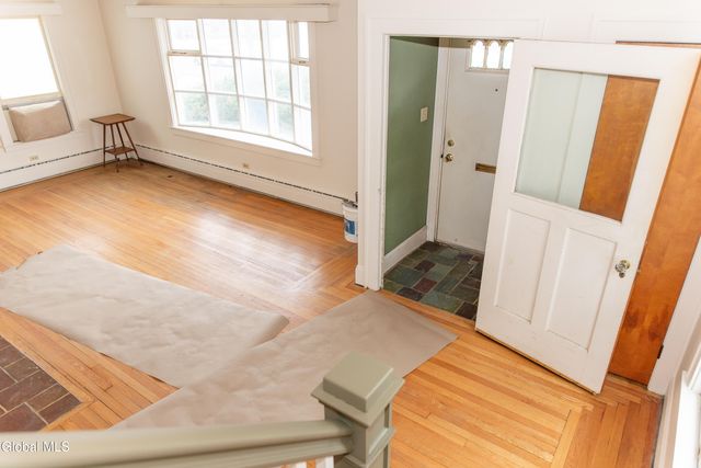 1178 Waverly Place, Schenectady, NY 12308