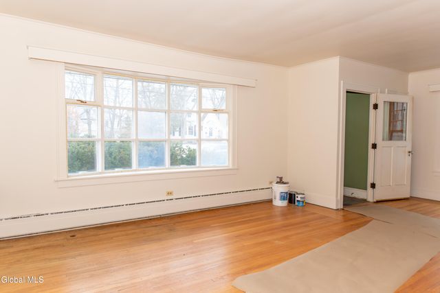 1178 Waverly Place, Schenectady, NY 12308