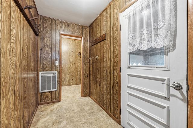 9027 W V Avenue, Schoolcraft, MI 49087