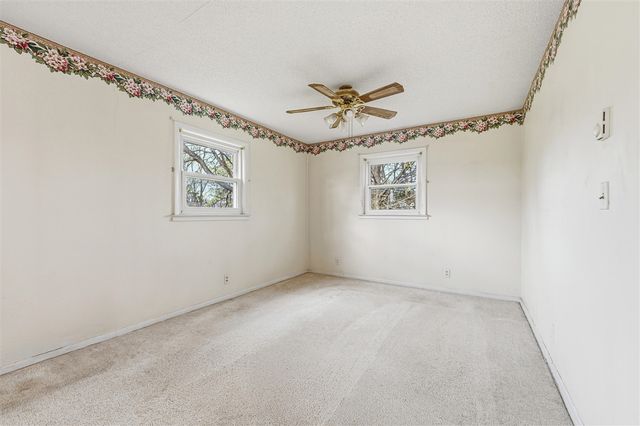 9027 W V Avenue, Schoolcraft, MI 49087