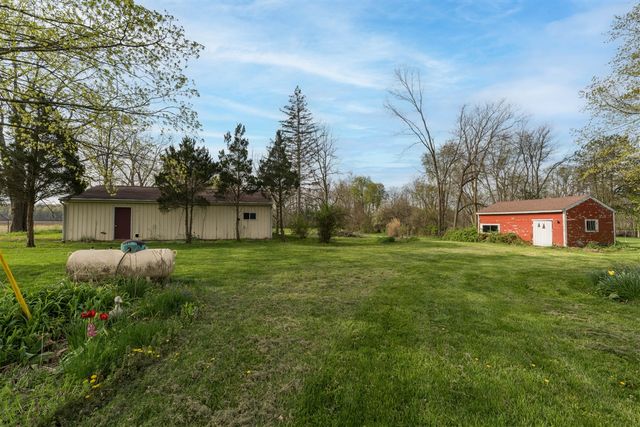 9027 W V Avenue, Schoolcraft, MI 49087