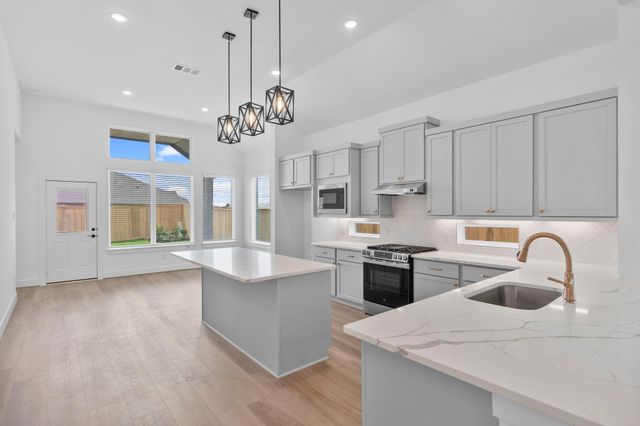 22203 Hercules Club Lane, Cypress, TX 77433