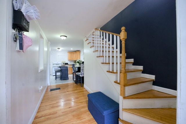12 Bailey St, Lynn, MA 01904