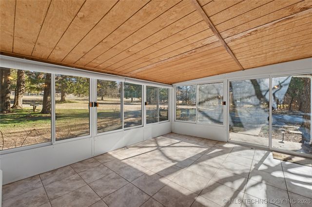 1454 N 337th West Avenue, Mannford, OK 74044