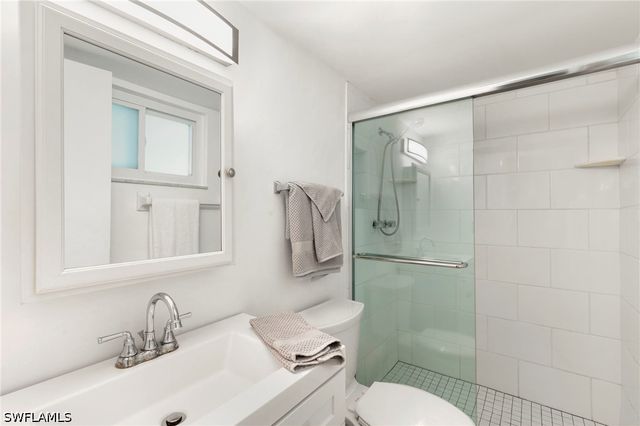 766 Central AVE 119, Naples, FL 34102