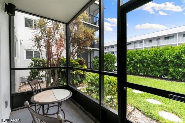 766 Central AVE 119, Naples, FL 34102