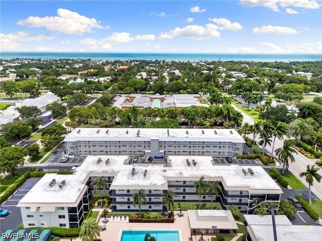 766 Central AVE 119, Naples, FL 34102