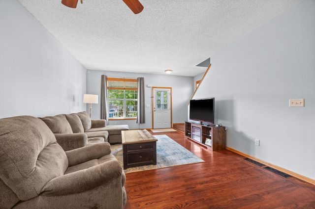 954 Conner Street, Chaska, MN 55318