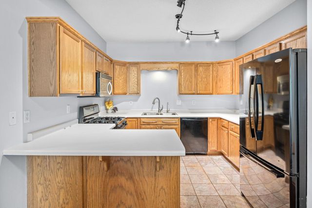 954 Conner Street, Chaska, MN 55318