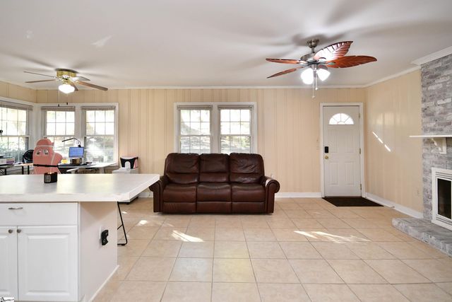 303 Tanglewood Drive, Anderson, SC 29621