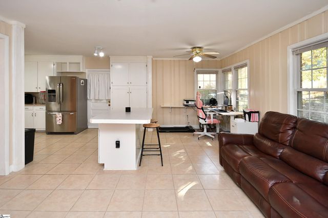 303 Tanglewood Drive, Anderson, SC 29621