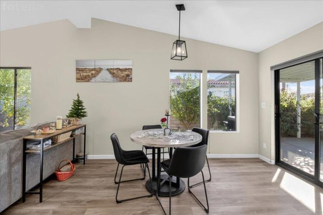 77823 Chandler Way, Palm Desert, CA 92211