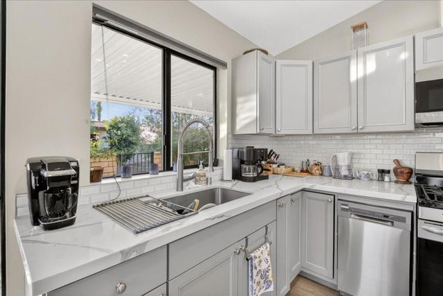 77823 Chandler Way, Palm Desert, CA 92211