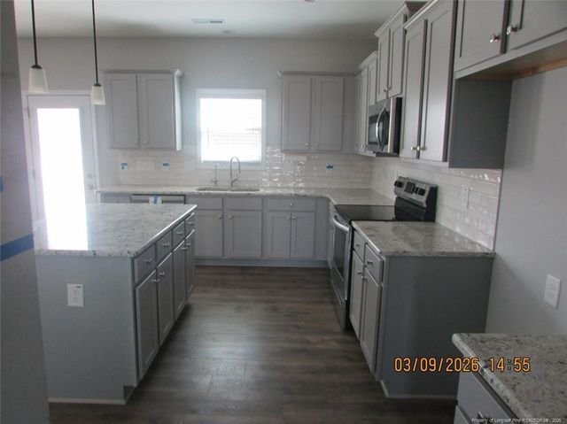 23 Tiger Paw Lane, Dunn, NC 28334