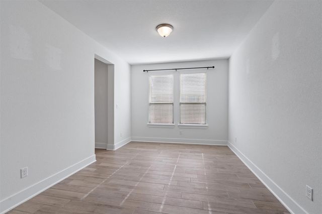 109 Wake LN, Georgetown, TX 78633