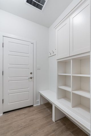 109 Wake LN, Georgetown, TX 78633