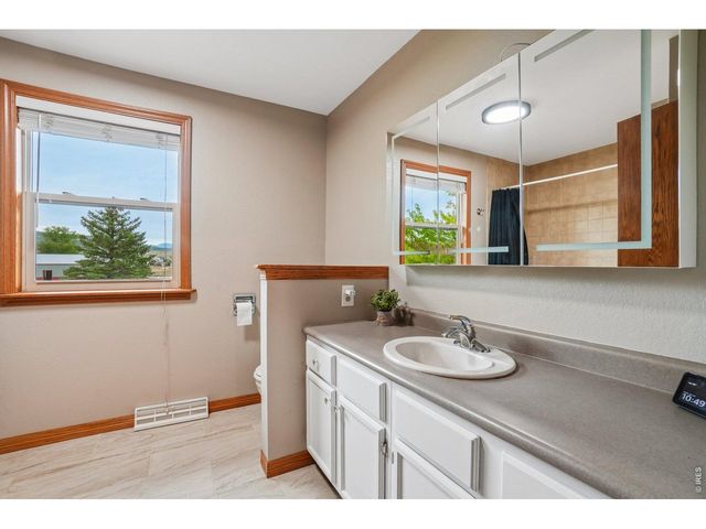 4901 Beverly Dr, Berthoud, CO 80513