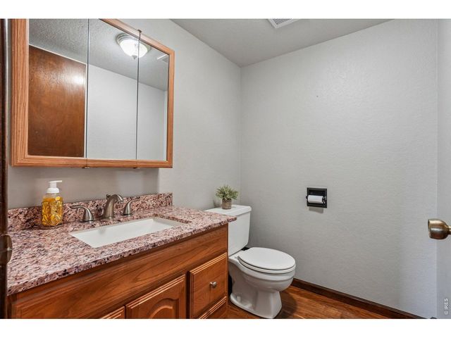 4901 Beverly Dr, Berthoud, CO 80513
