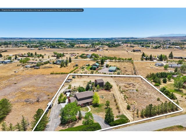 4901 Beverly Dr, Berthoud, CO 80513