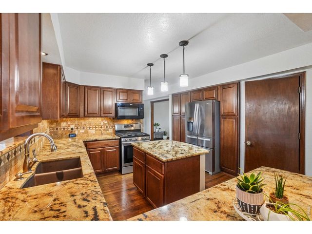 4901 Beverly Dr, Berthoud, CO 80513