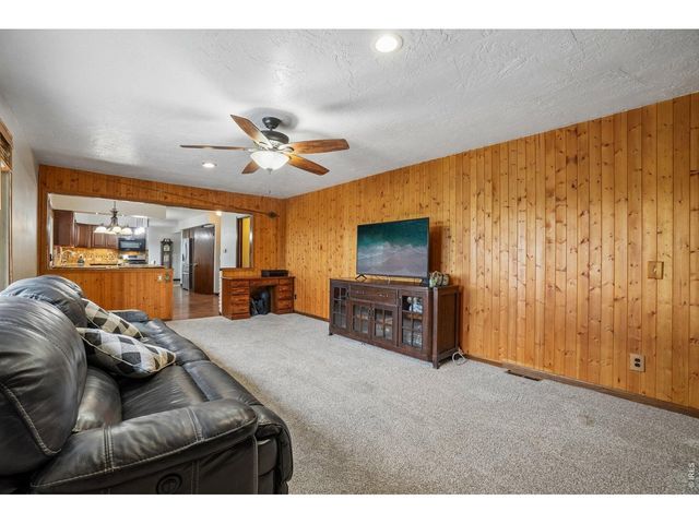 4901 Beverly Dr, Berthoud, CO 80513
