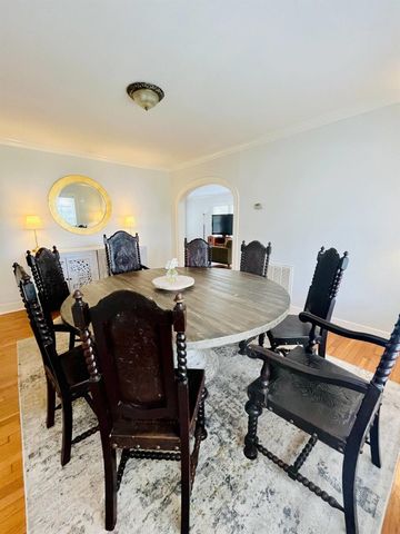 4301 Polk Street, Houston, TX 77023