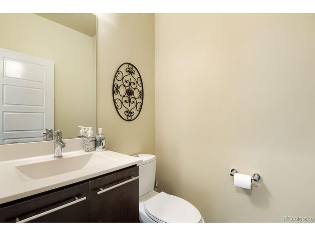 9753 Dunning Cir, Highlands Ranch, CO 80126