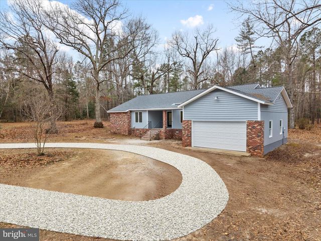 10009 RIVER RD, South Chesterfield, VA 23803