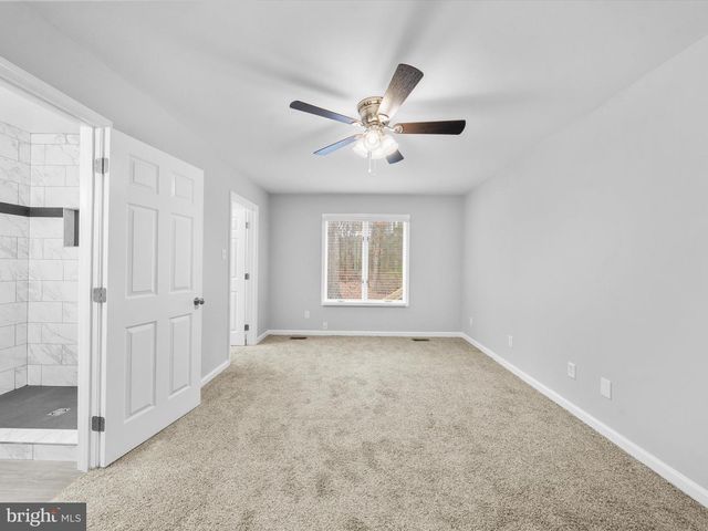 10009 RIVER RD, South Chesterfield, VA 23803